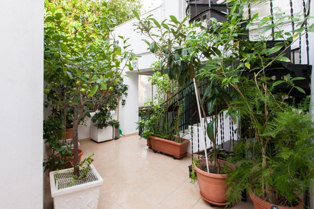 Psyri Neoclassical House With Yard Atina Dış mekan fotoğraf